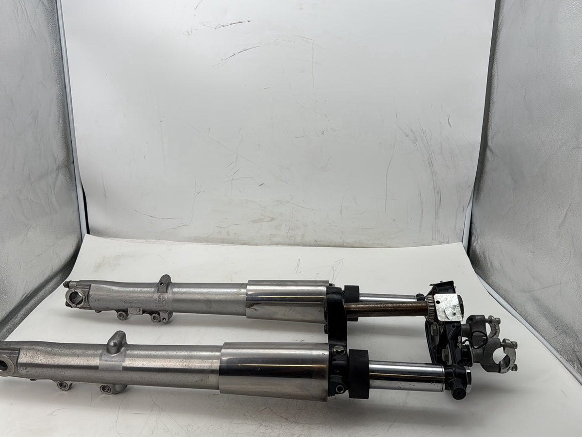 2007 Harley FLHTP Electra Glide Police Front Triple Tree Set & Fork Legs