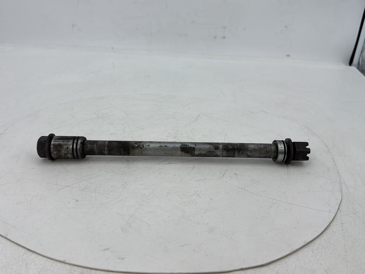 1999 - 2006 Harley-Davidson Touring Road King Police Rear Wheel Axle Bolt Shaft  	41110-89