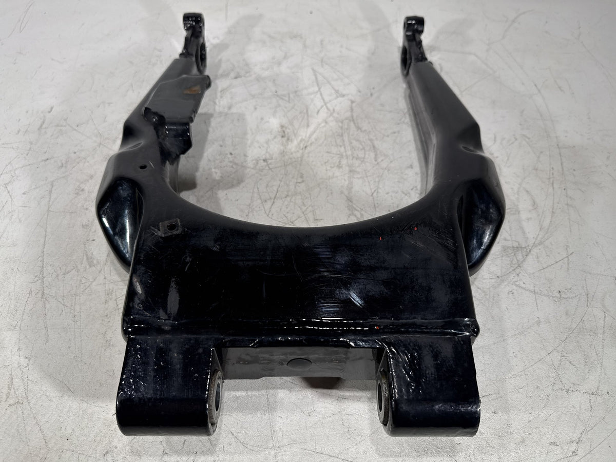 2012 Harley Electra Glide Touring Ultra OEM Rear Fork Swingarm Swing Arm