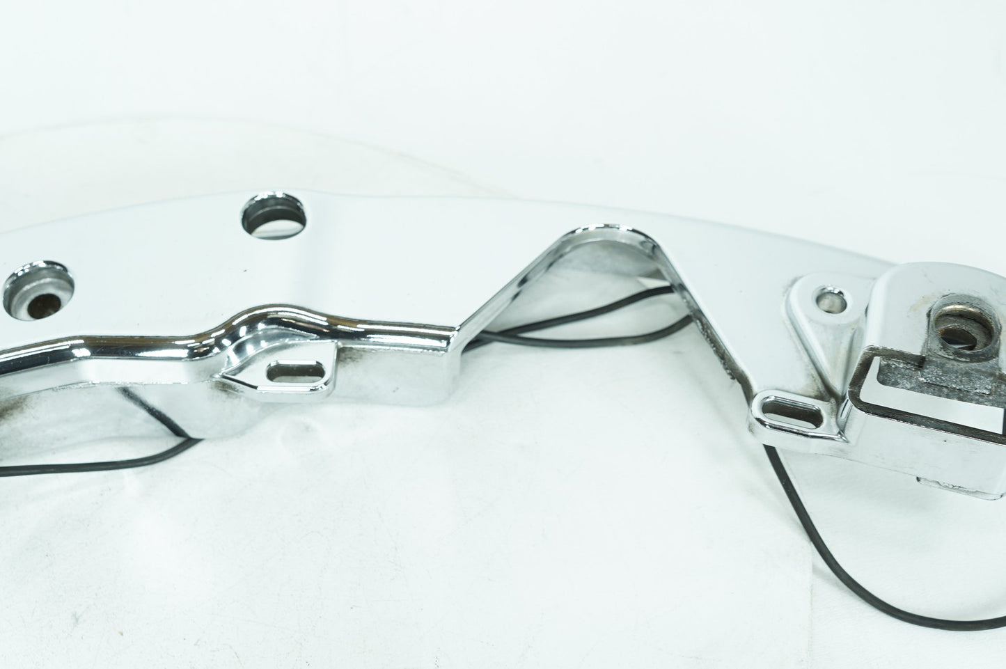 2008 - 2016 Harley-Davidson Touring Electra Glide Ultra Left Right Saddlebag Fender Struts Brackets 90200503