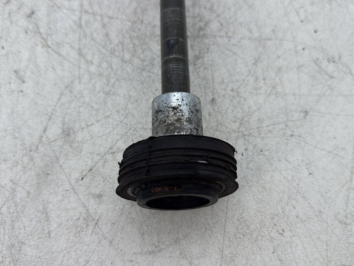 2006 Harley Road King Touring FLHRCI Classic OEM Rear Fork Swingarm Pivot Bolt Shaft
