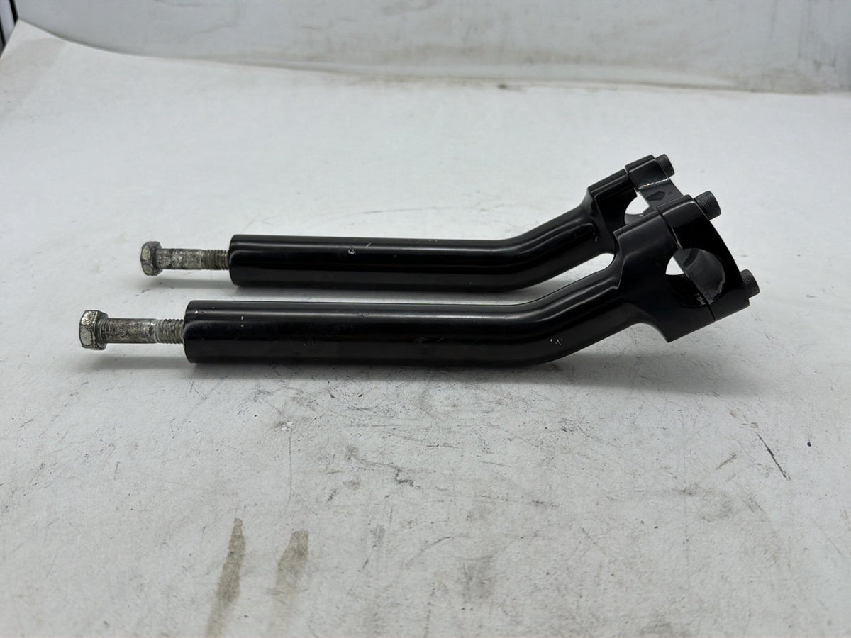 2011 Harley Road Glide Touring FLTRX OEM Front Handlebar Riser Top Clamp
