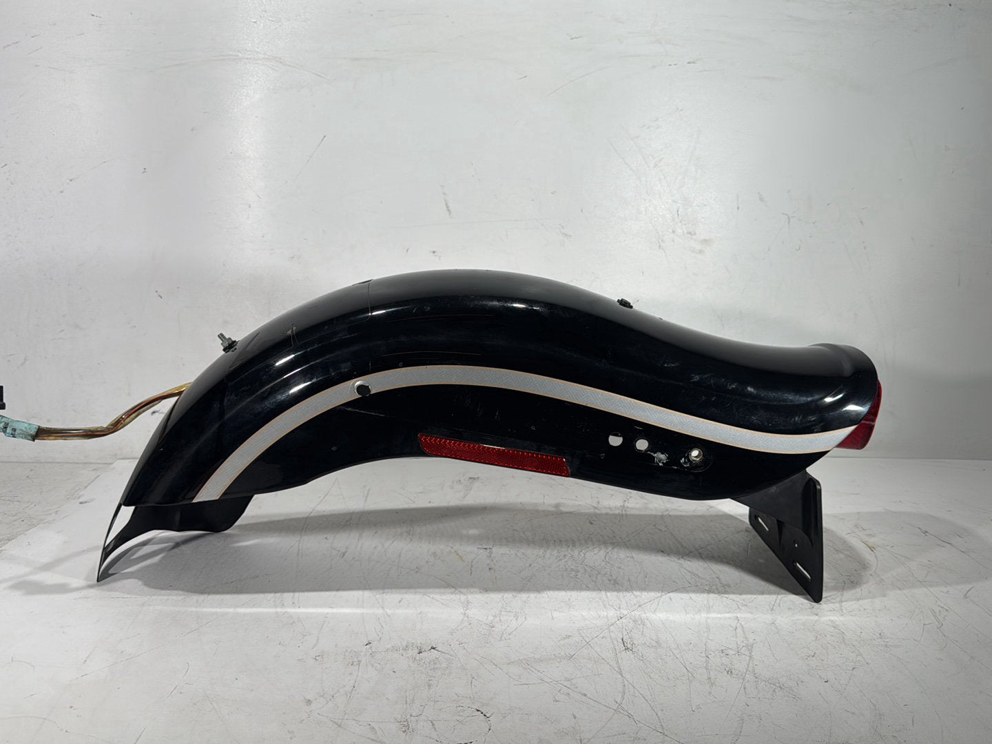 2003 Harley Dyna Wide Glide FXDWG OEM Rear Wheel Fender Taillight Brake Lamp