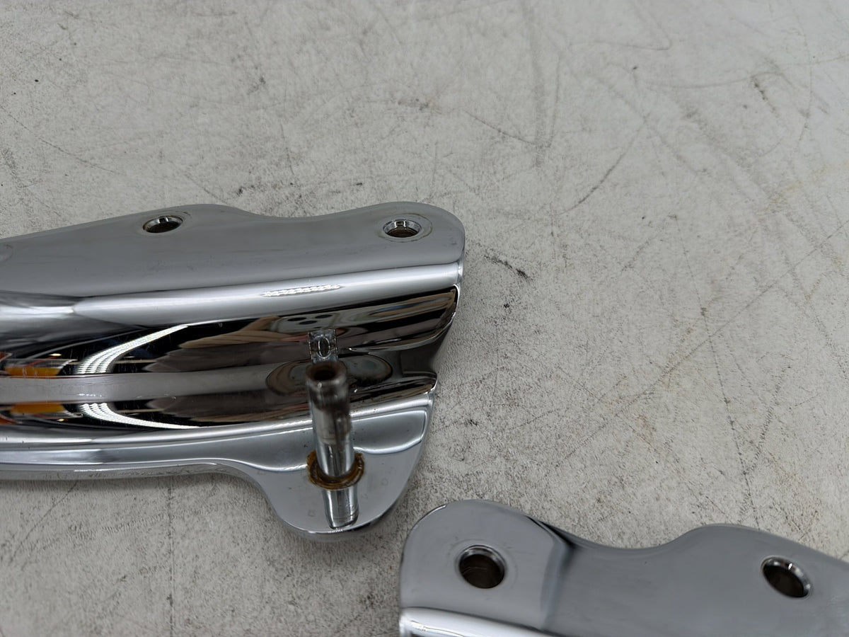 2010 Harley Road King Touring Police OEM 5 Point Detachable Docking Hardware