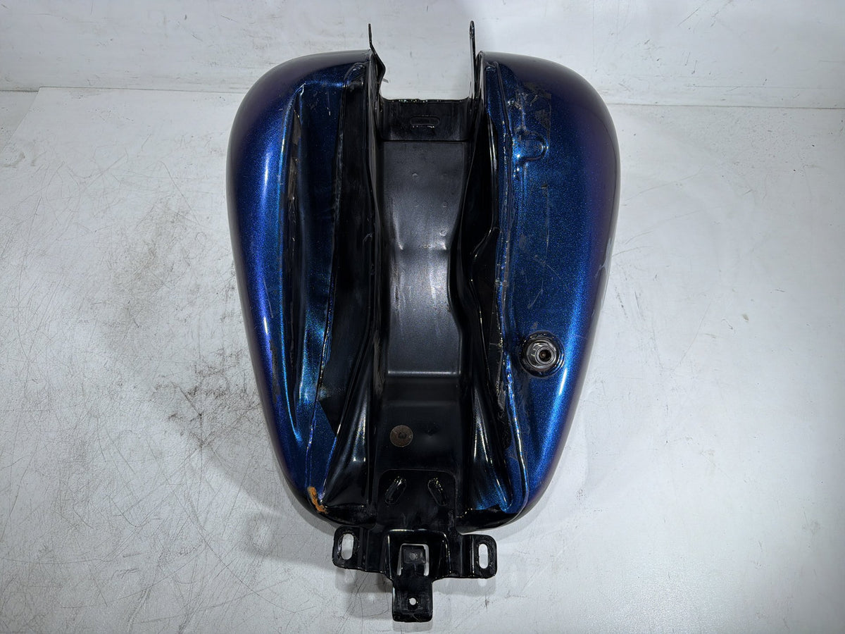2010 Harley Electra Glide Touring Ultra OEM Fuel Gas Tank Gasoline Reservoir