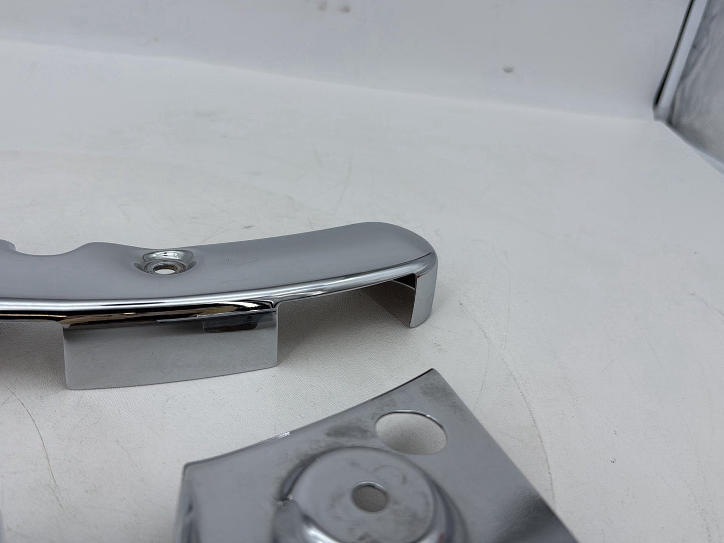 2007 - 2011 Harley-Davidson Touring Electra Glide Ultra Rear Left Right Fender Struts Bracket 47526-09