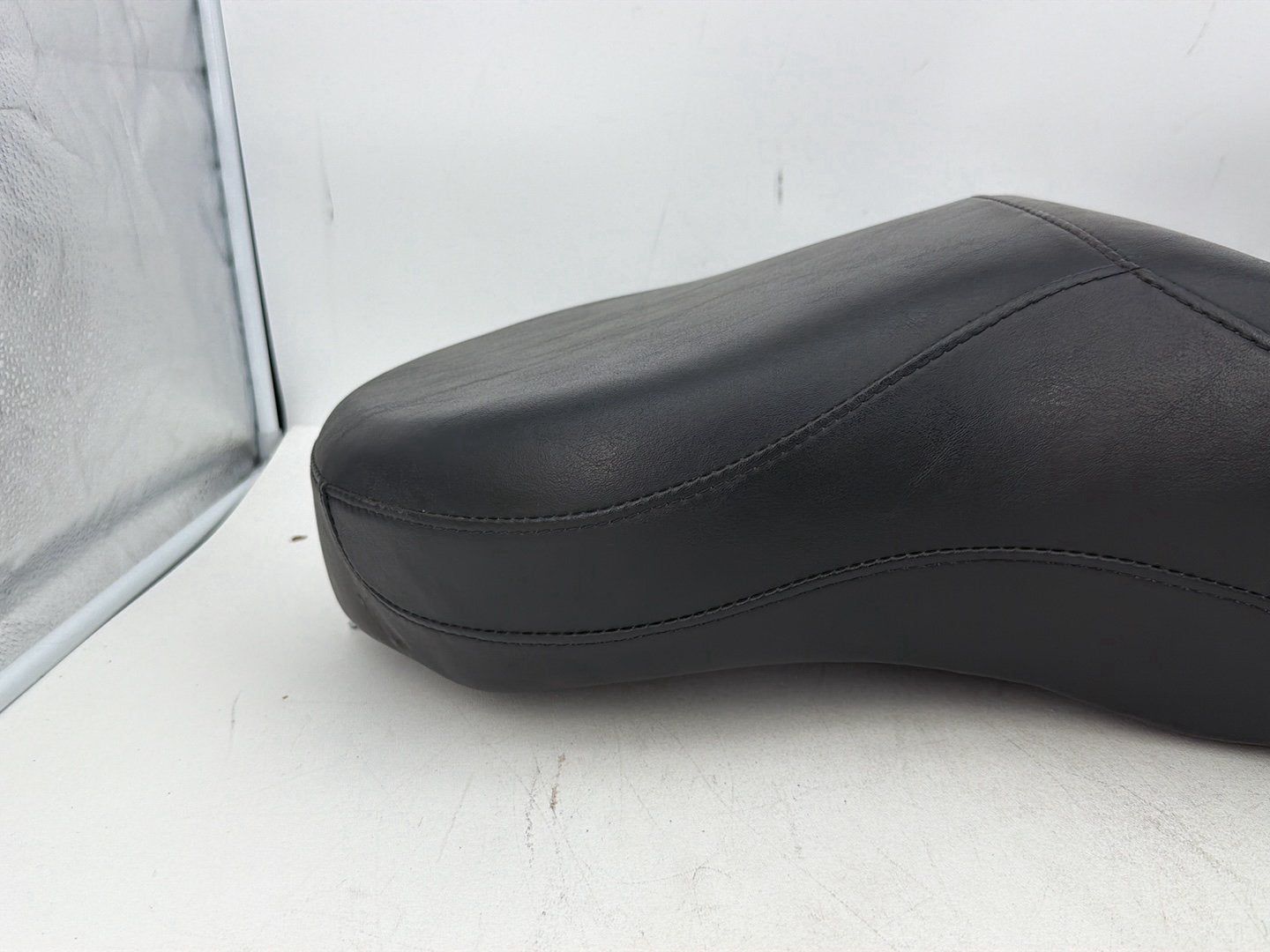 2007 - 2017 Harley-Davidson Dyna Super Glide Custom Passenger Rider Driver Seat Saddle 51819-07