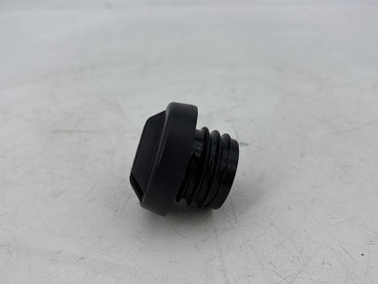 2007 - 2012 Harley-Davidson Touring Electra Glide Ultra Fuel Gas Tank Cap Bushing Hub 61274-92
