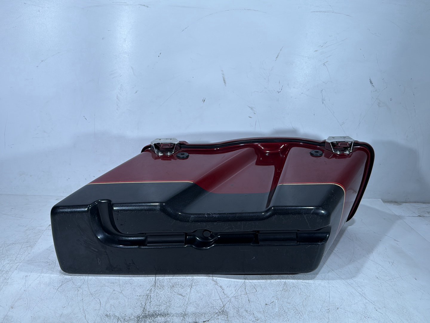 2007 Harley Touring FLHTC Electra Glide Classic OEM Left 1 Saddlebag Luggage NO Key