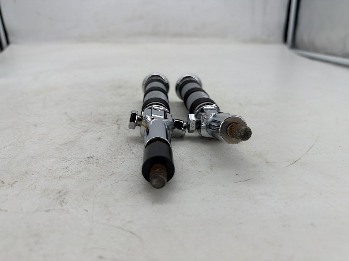 2001 Harley Softail Deuce FXSTD OEM Passenger Left & Right Foot Pegs