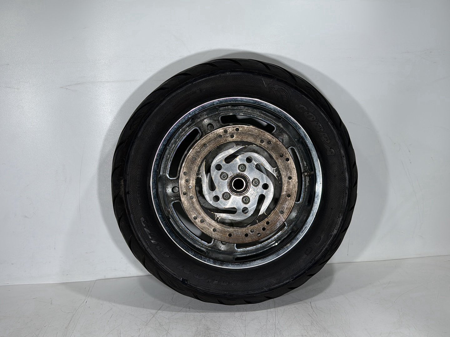2009 Harley Sportster XL1200 1200 Low OEM Rear Wheel Rim Tire 150/80B16 77V 16"
