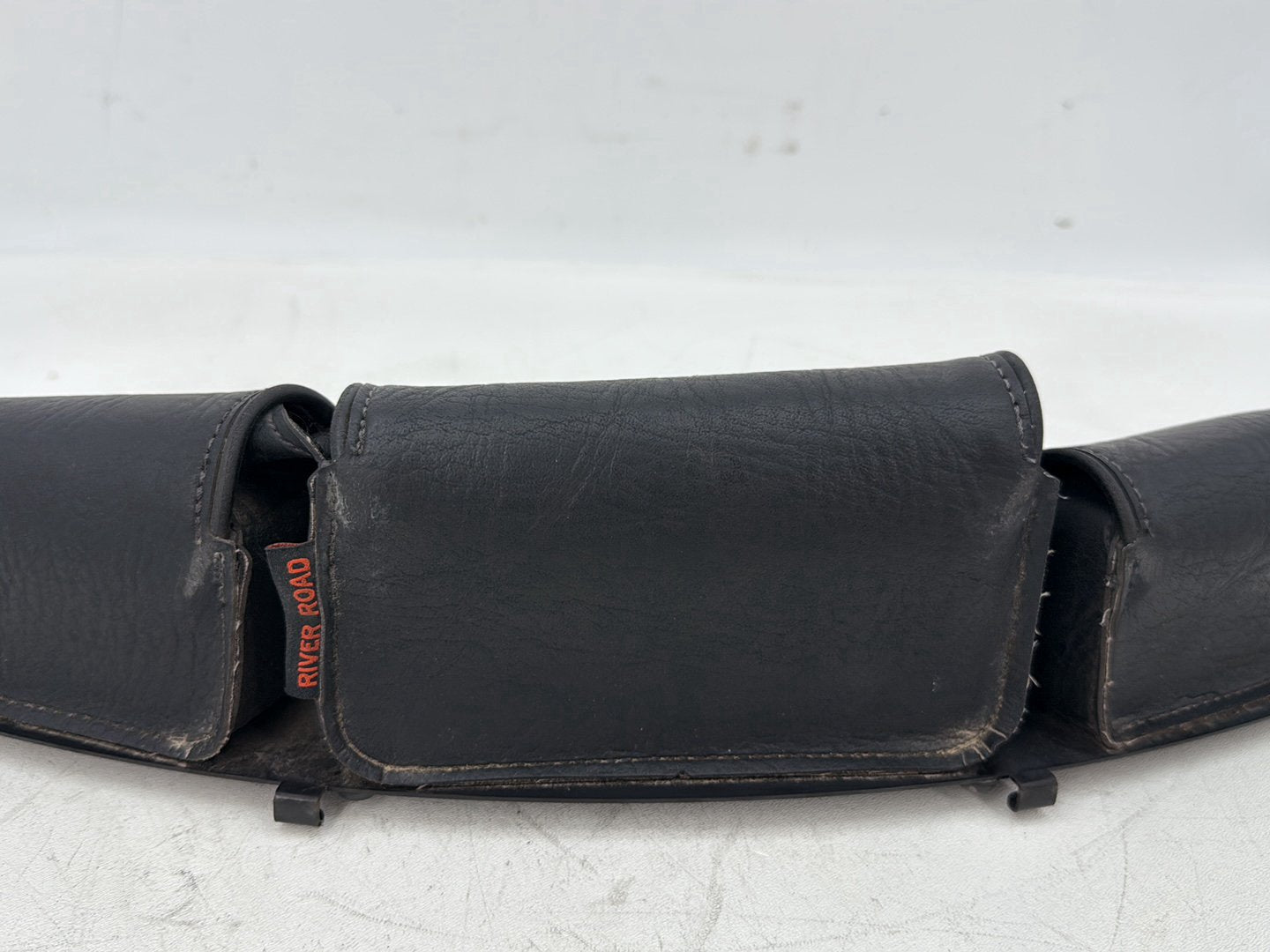 1999 - 2006 Harley-Davidson Touring Electra Glide Ultra Front Onboard Tool Bag Leather Storage 58900-98B