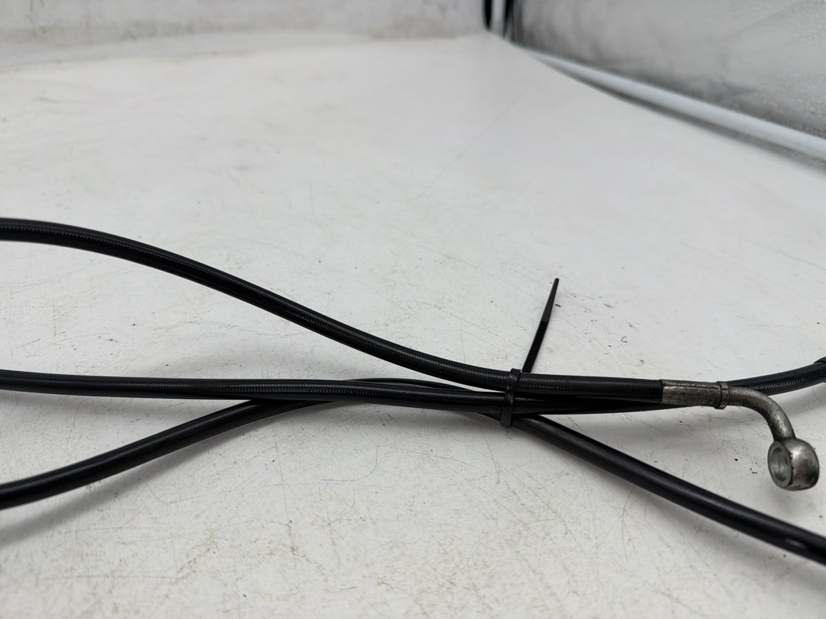 2010 Harley Street Glide Touring FLHX OEM Front Brake Hose Line Pipe NON-abs