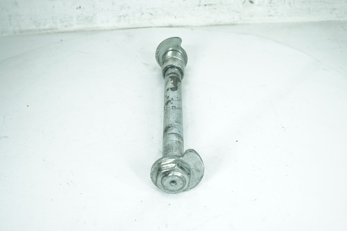 2003 Harley Touring SEI1 CVO Screamin Eagle Road King OEM Rear Wheel Axle Bolt Shaft
