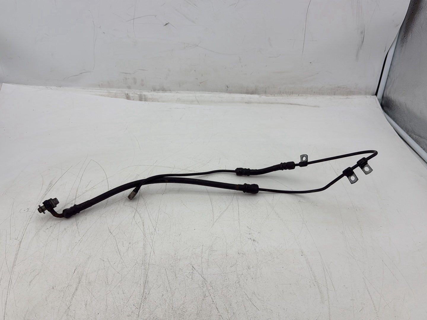2006 Harley Softail FLSTCI Heritage Classic OEM Front Brake Hose Line Pipe