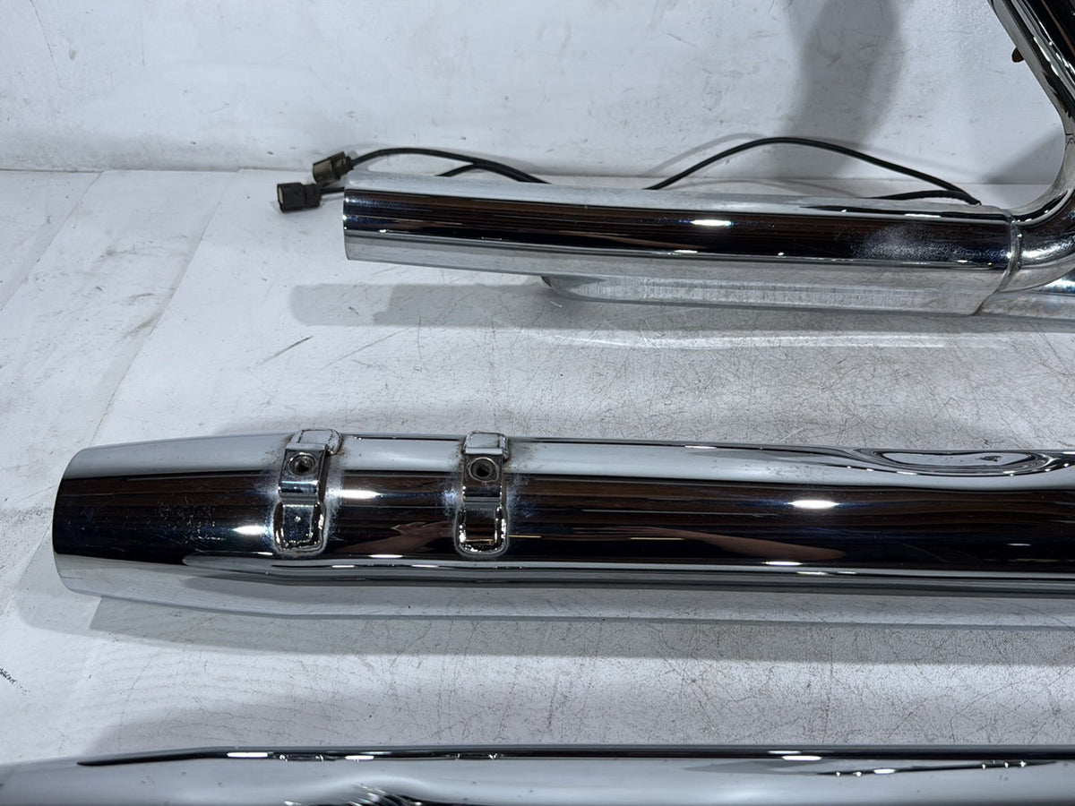 2011 Harley Electra Glide Touring Ultra OEM Exhaust Header Pipes Muffler
