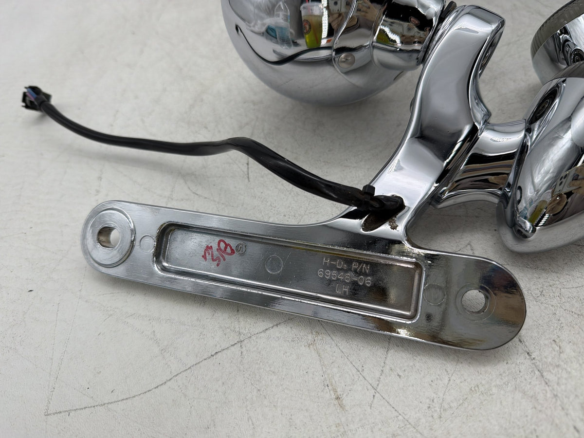 09 Harley Electra Glide Touring Screamin Front Left Right Turn Signal Indicators