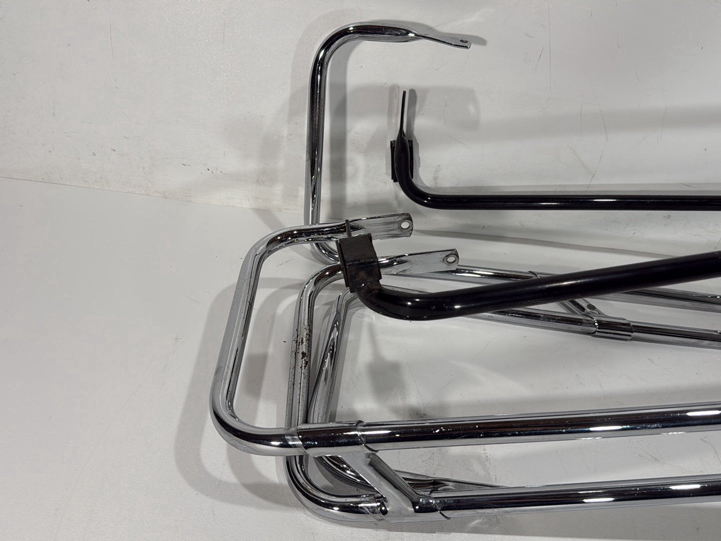 2003 Harley Electra Glide Touring Ultra FLHTCUI OEM Rear Left Right Saddlebag Guard Rails Bar