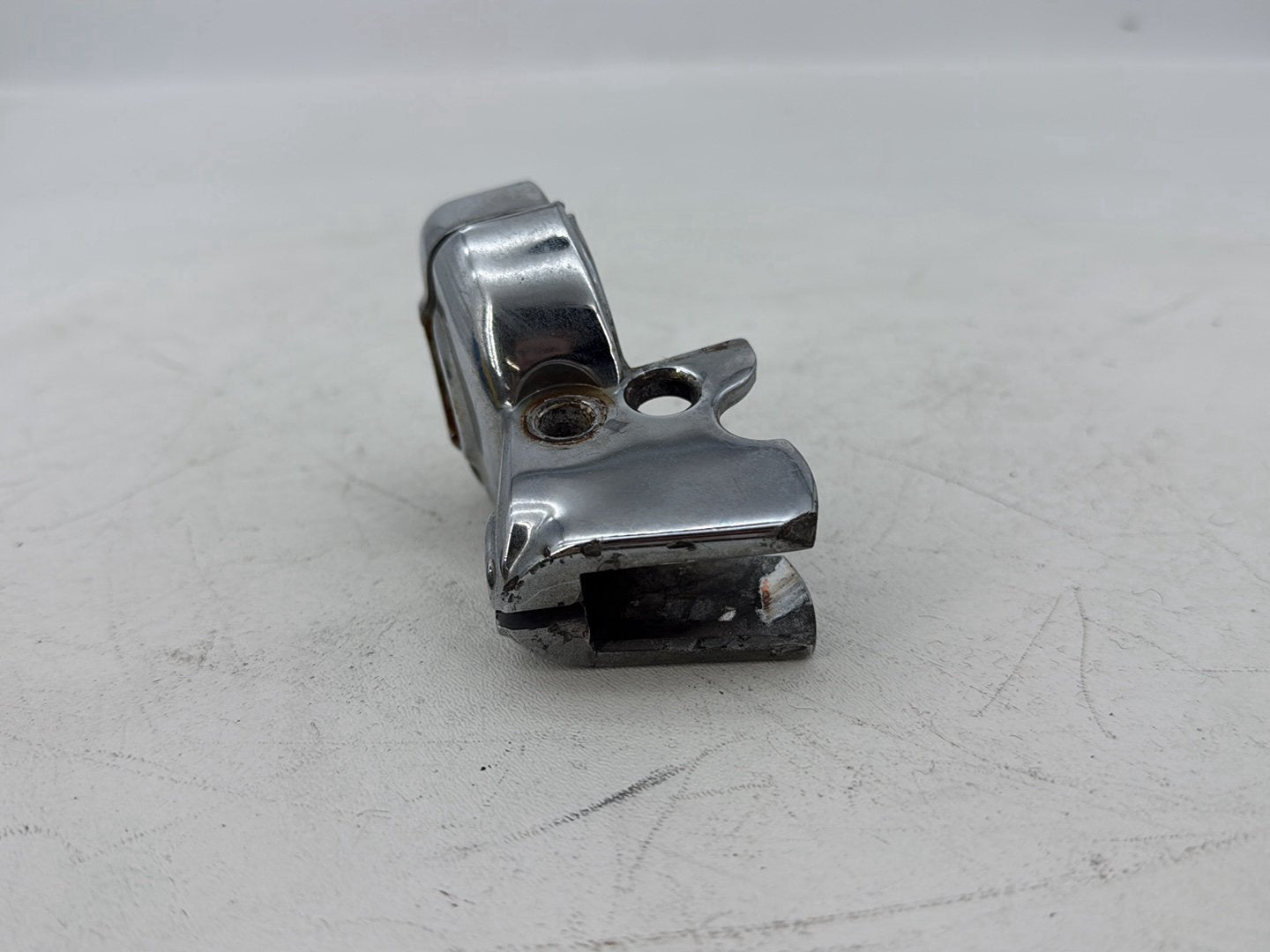2007 - 2012 Harley-Davidson Dyna Super Glide Clutch Hand Lever Clutch Perch 38608-96   38608-96