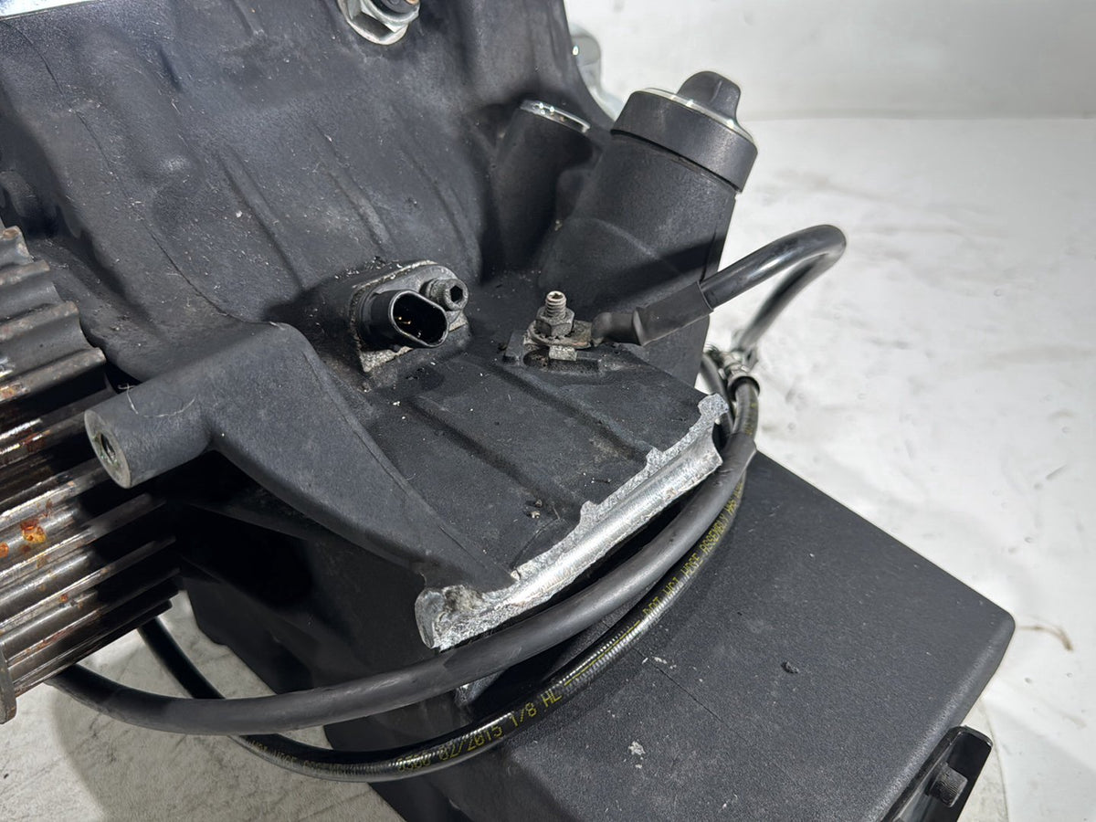 2015 Harley Electra Glide Touring Ultra 6 Speed Transmission Gearbox 38K CRACKED