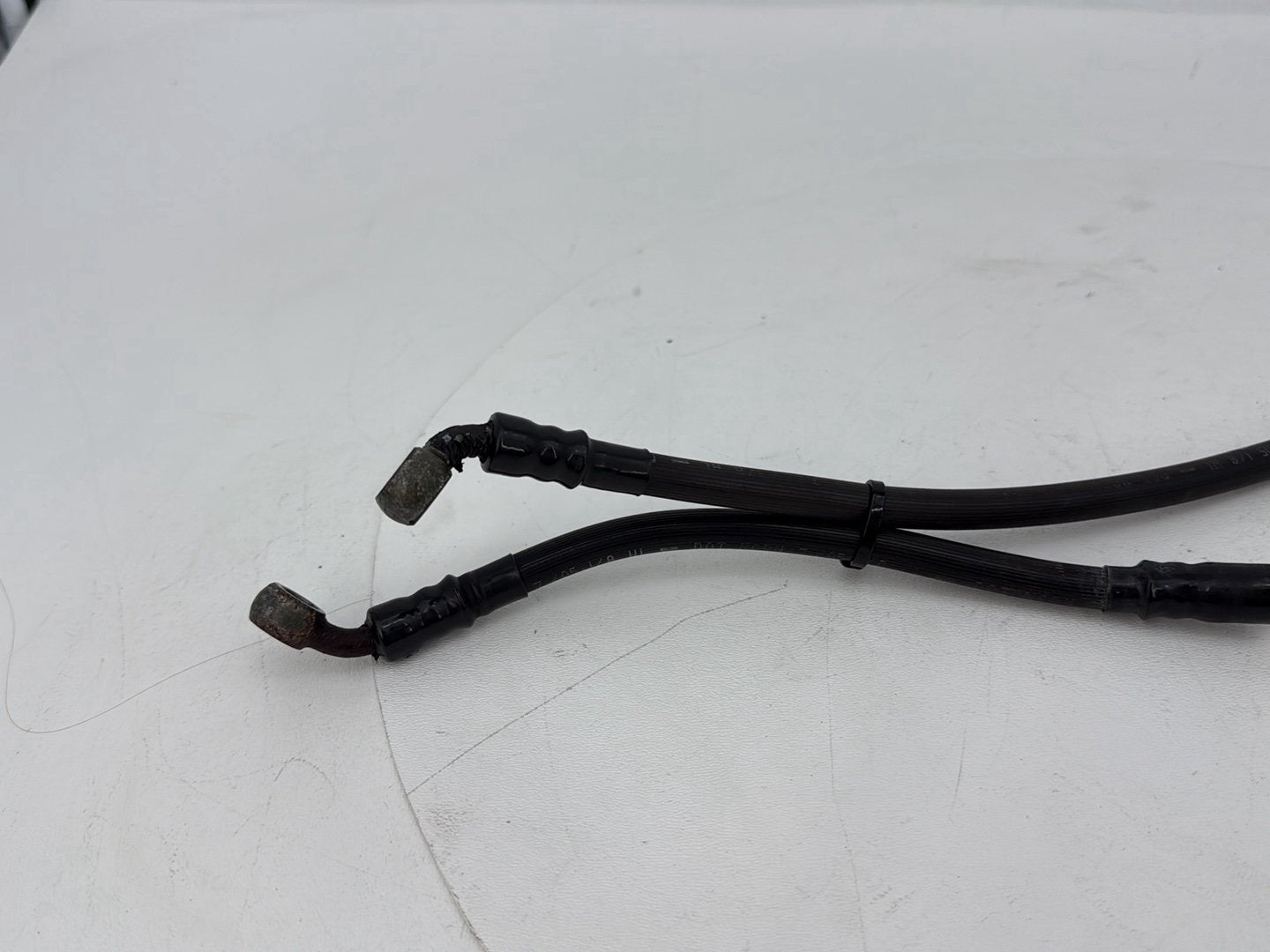 2004 - 2013 Harley-Davidson Sportster 883 Custom Front Brake Hose Line Pipe 45449-04