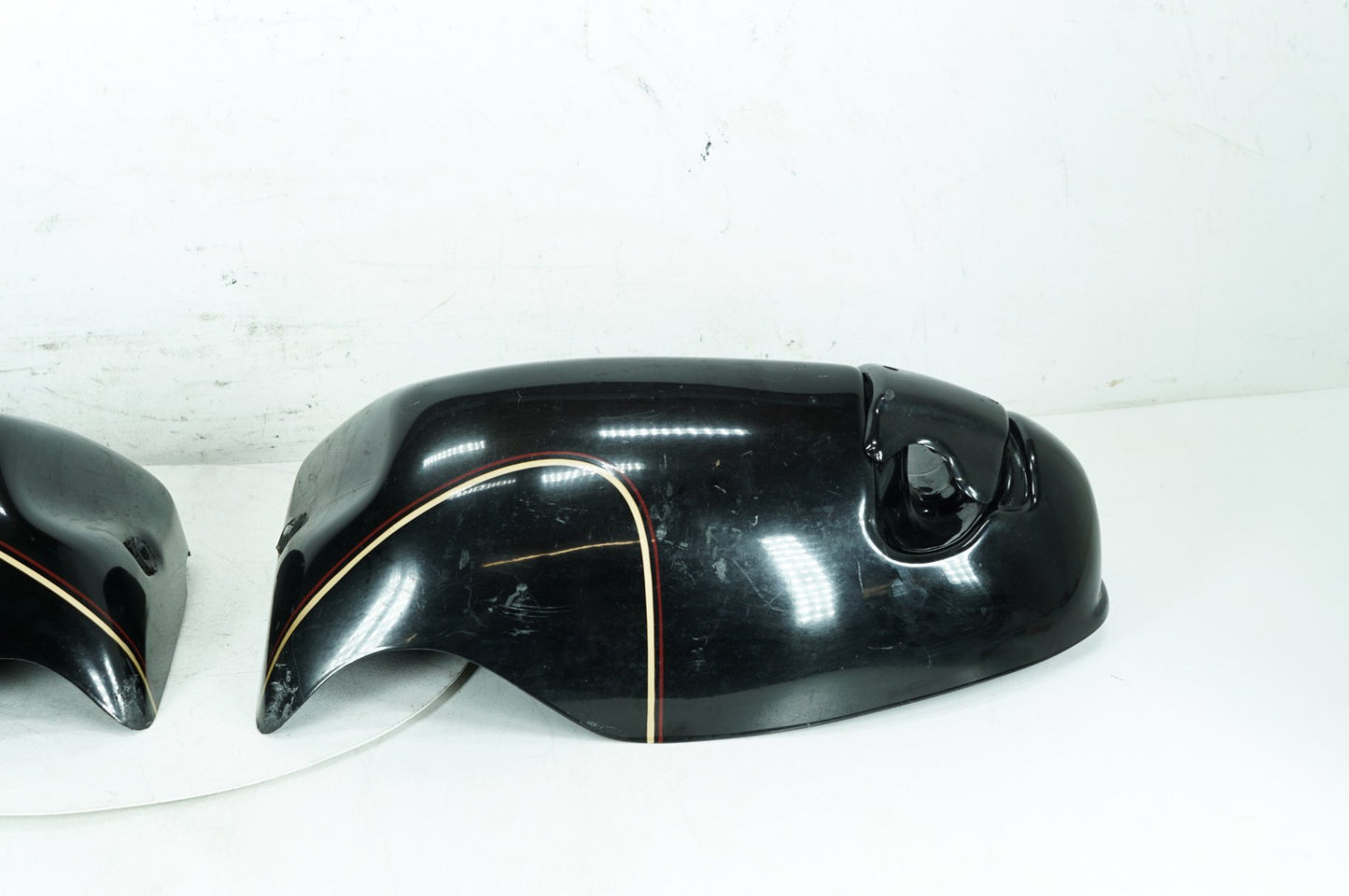 1984 - 1998 Harley-Davidson Touring Electra Glide Ultra Left & Right Lower Fairing Cowl Covers 58817-05A