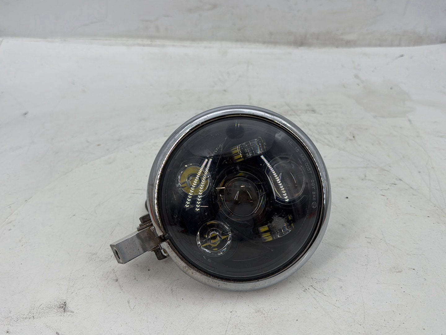 2006 Harley Dyna Super Glide Custom FXDCI OEM Headlight Headlamp Head Lamp Light LED