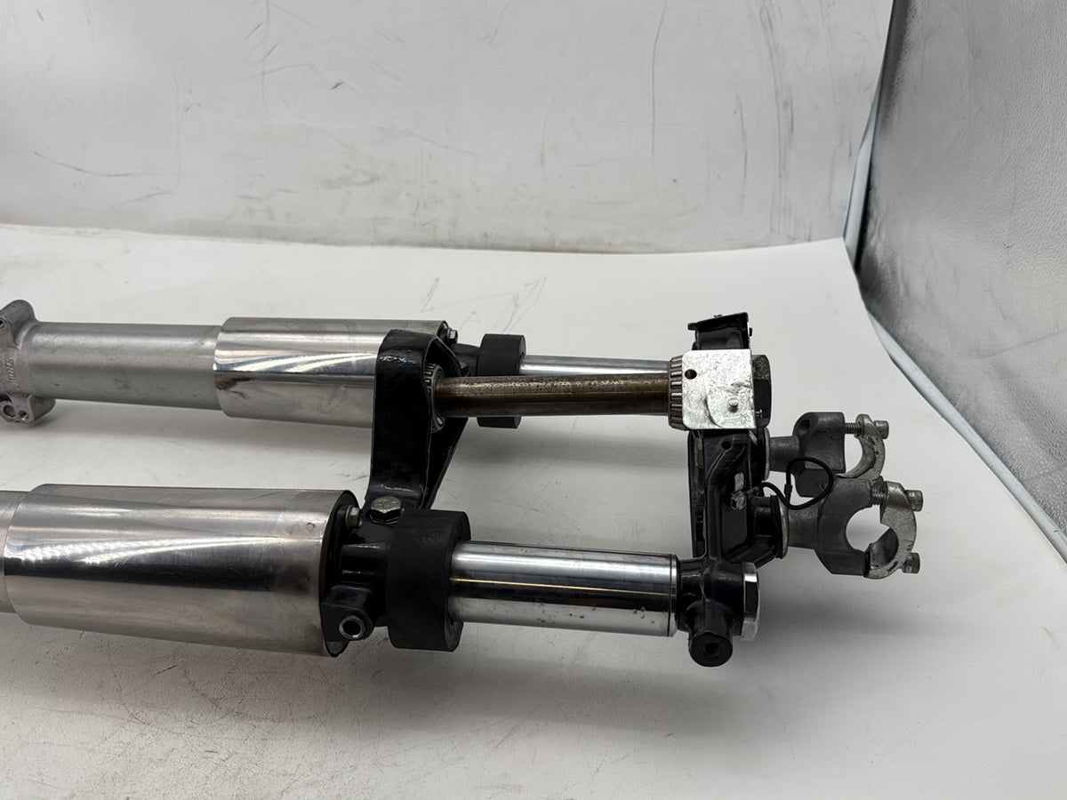 2007 Harley FLHTP Electra Glide Police Front Triple Tree Set & Fork Legs