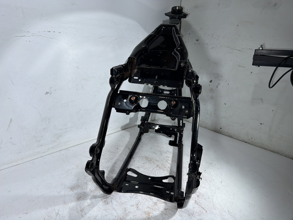 2015 Harley Electra Glide Touring Ultra OEM Body Main Frame Chassis SLVG