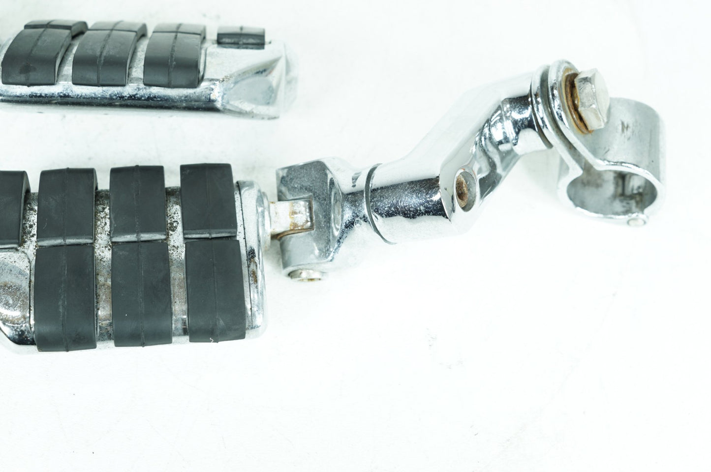 1984 - 1998 Harley-Davidson Touring Electra Glide Ultra Front Right Left Highway Foot Pegs 50830-07A