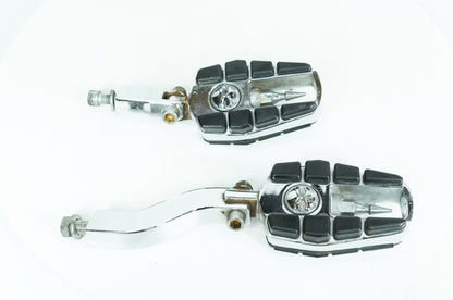1999 - 2006 Harley-Davidson Dyna Low Rider Left & Right Step Foot Rest Pegs FP-4126-CH