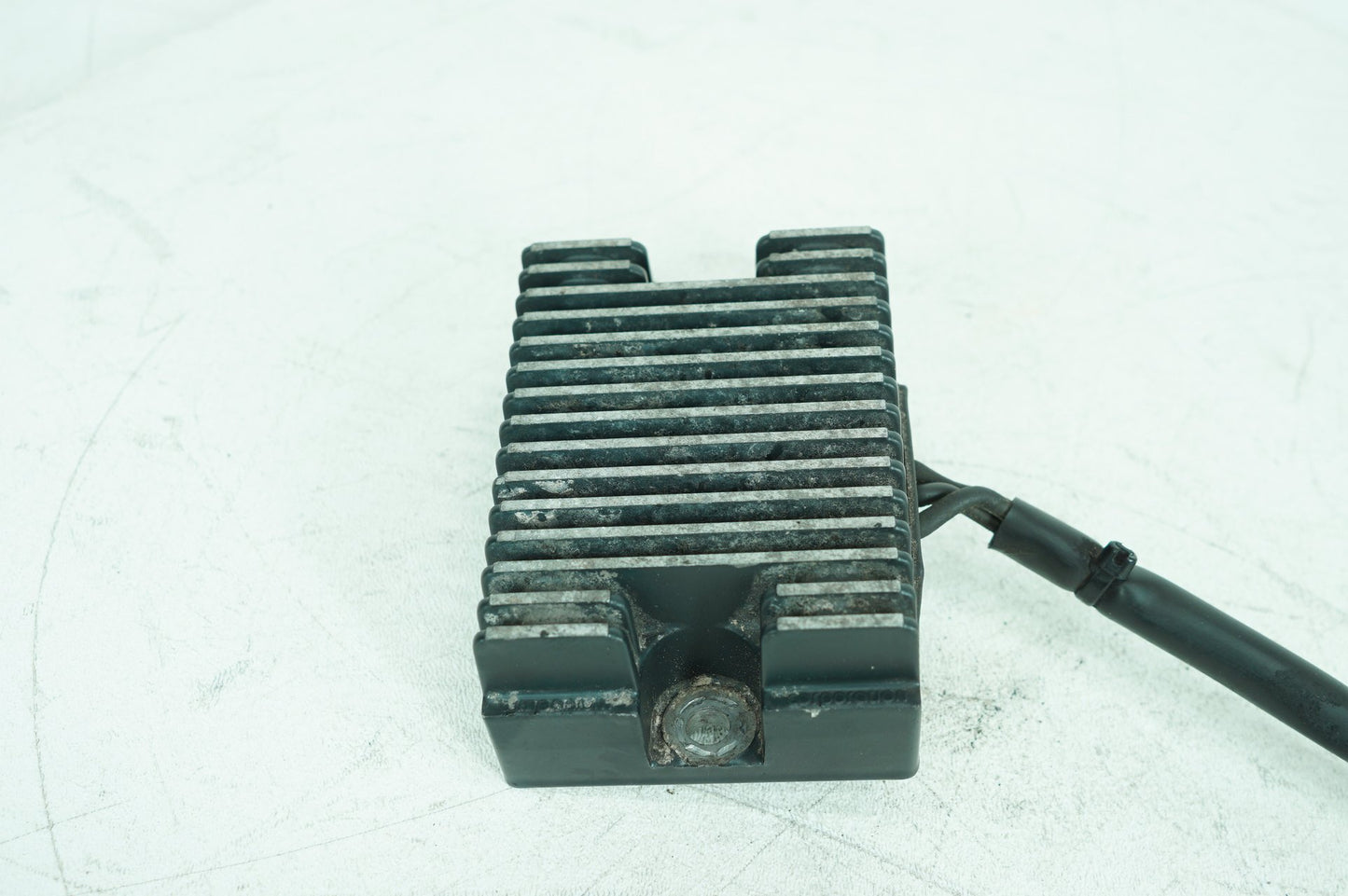1989 - 2003 Harley-Davidson Sportster Hugger Voltage Regulator Rectifier  74523-94A