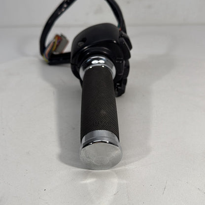 1999 - 2006 Harley-Davidson Touring Electra Glide Ultra Left Turn Signal Headlight Switches Controls 71567-96