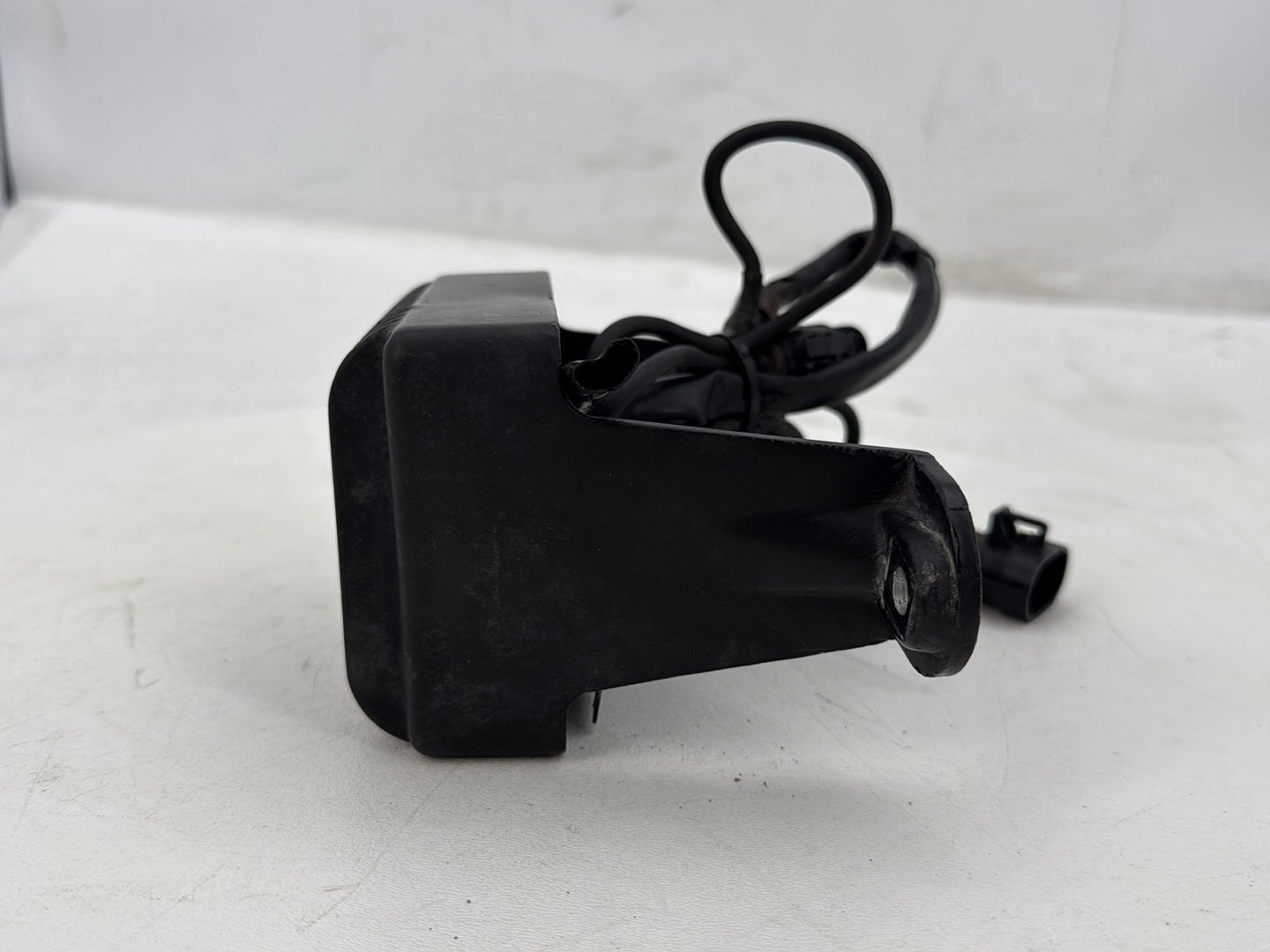 2005 Harley Road Glide Touring FLTRI OEM Voltage Regulator Rectifier