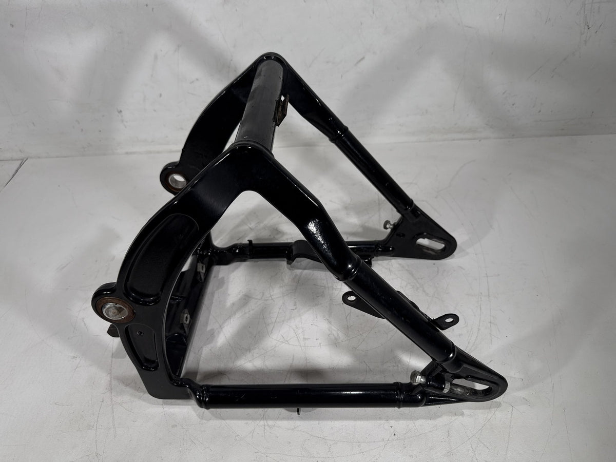 2001 Harley Softail Standard FXST OEM Rear Fork Swingarm Swing Arm