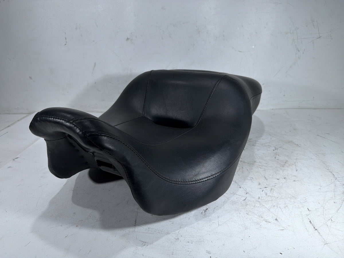 2011 Harley Electra Glide Touring Ultra OEM Passenger Rider Driver Seat Saddle