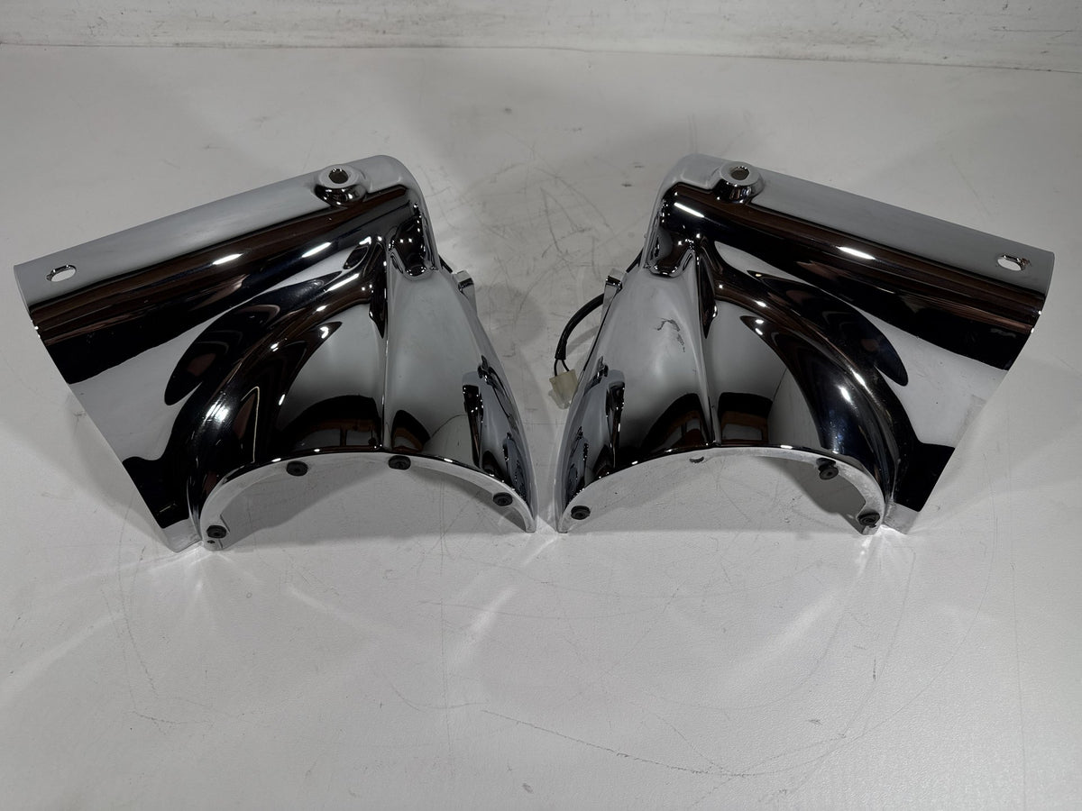 2011 Harley Road King Touring FLHR OEM Left & Right Headlamp Nacelle Covers