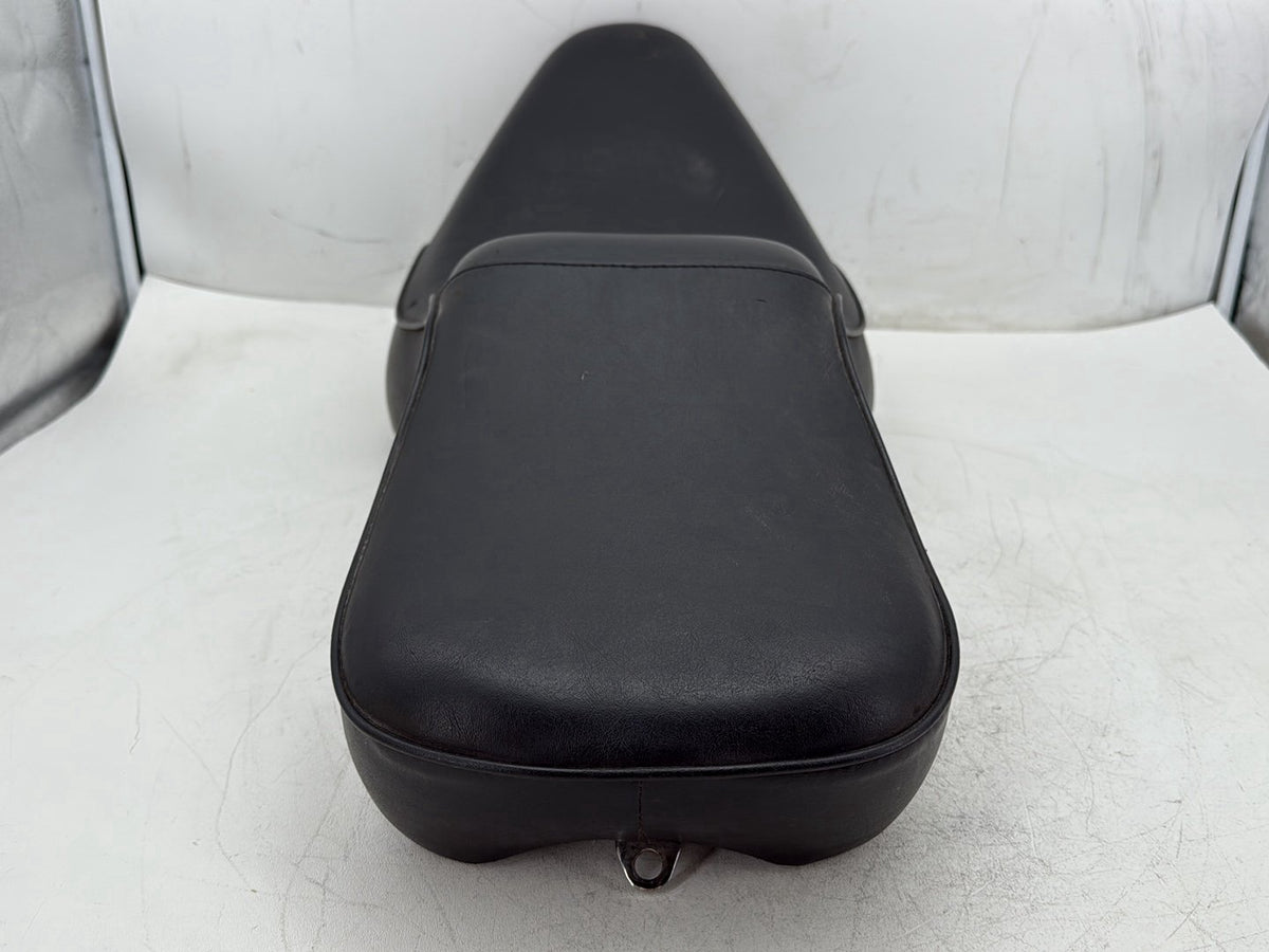 2007 Harley Road King Touring FLHR OEM Passenger Rider Driver Seat Saddle