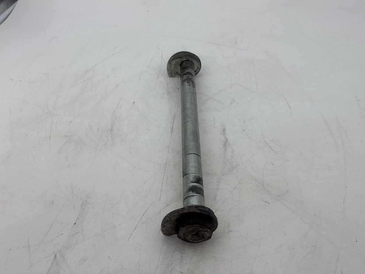 2011 Harley Electra Glide Ultra FLHTK OEM Rear Wheel Axle Bolt Shaft