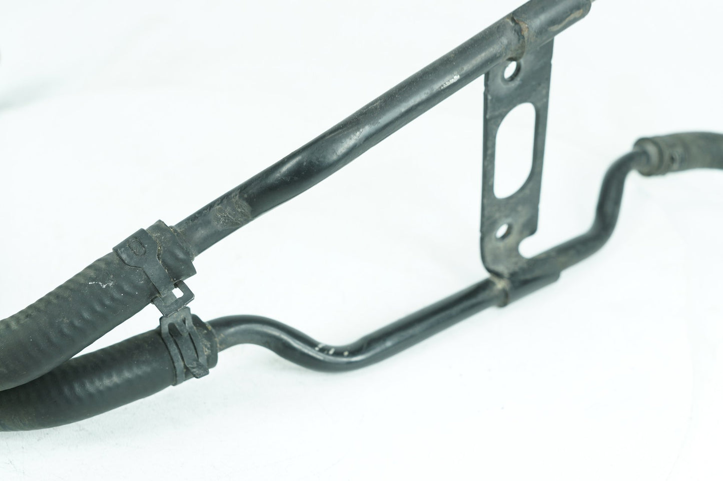 2008 - 2016 Harley-Davidson Touring Electra Glide Ultra Water Cooling Pump Downtube Hose Pipe 26900003