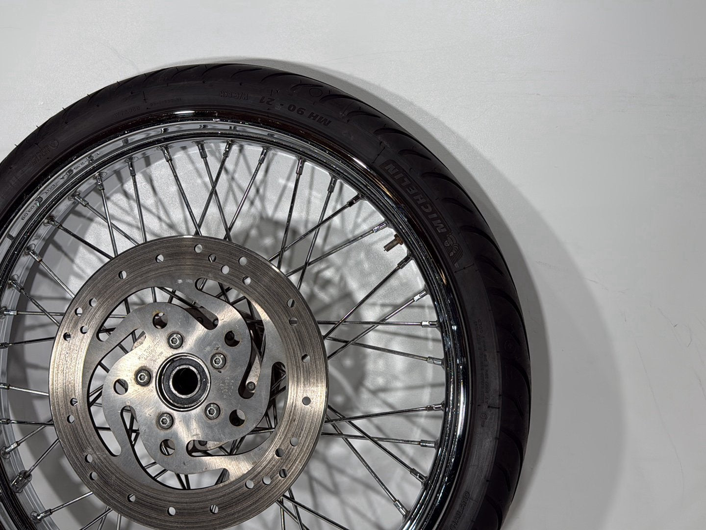 09 Harley Sportster XL1200 1200 Low OEM Front Wheel Rim Tire Spoked MH90-21 21"