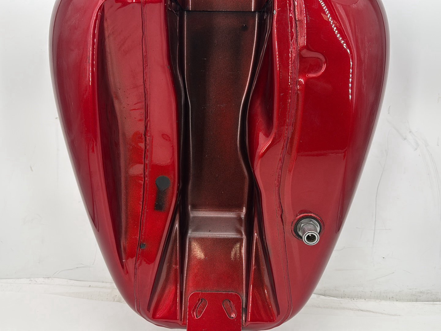 2013 Harley Street Glide Touring FLHX OEM Fuel Gas Tank Gasoline Reservoir