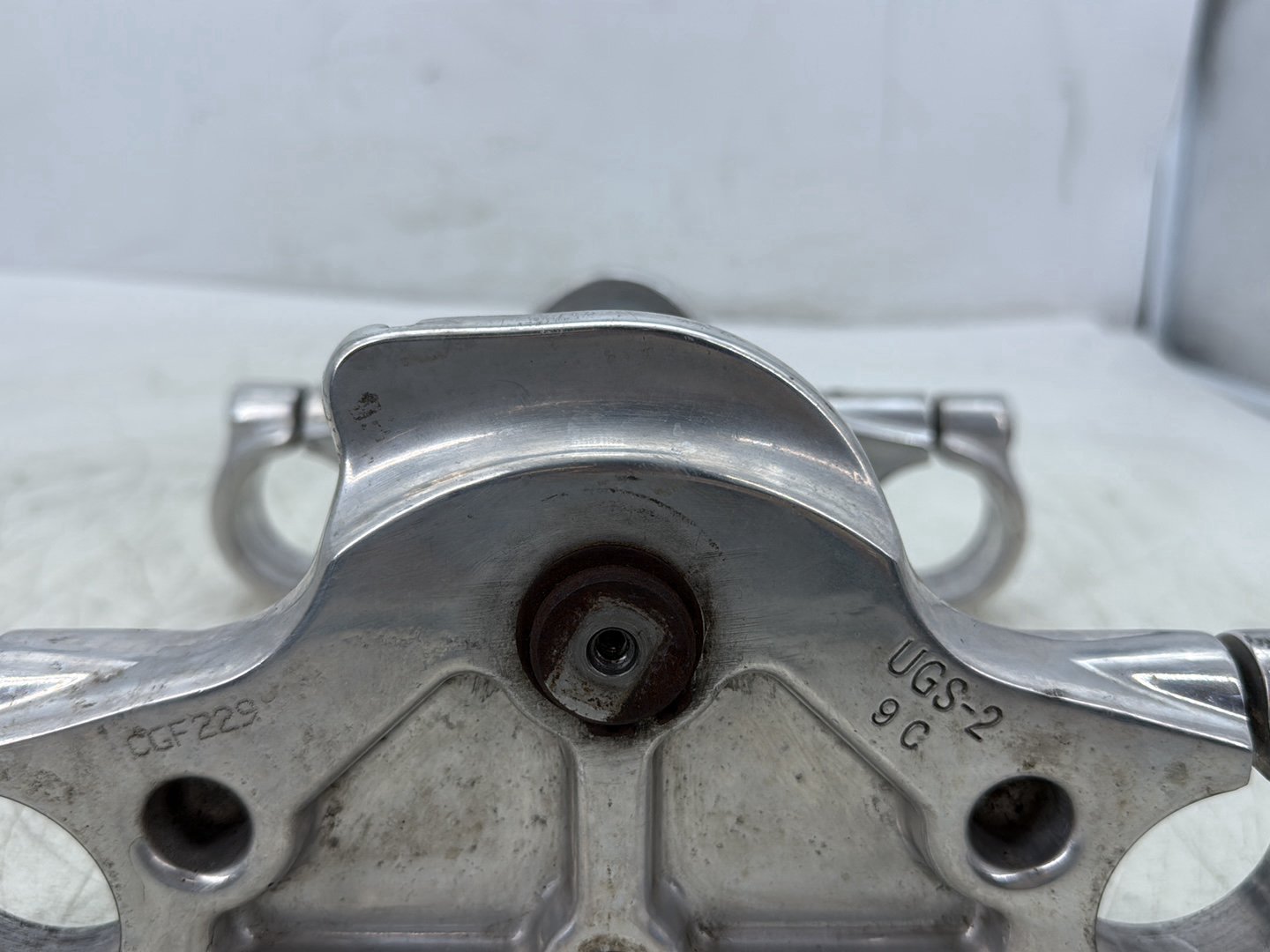 2012 Harley Dyna Super Glide Custom FXDCI OEM Front Fork Upper Lower Triple Tree