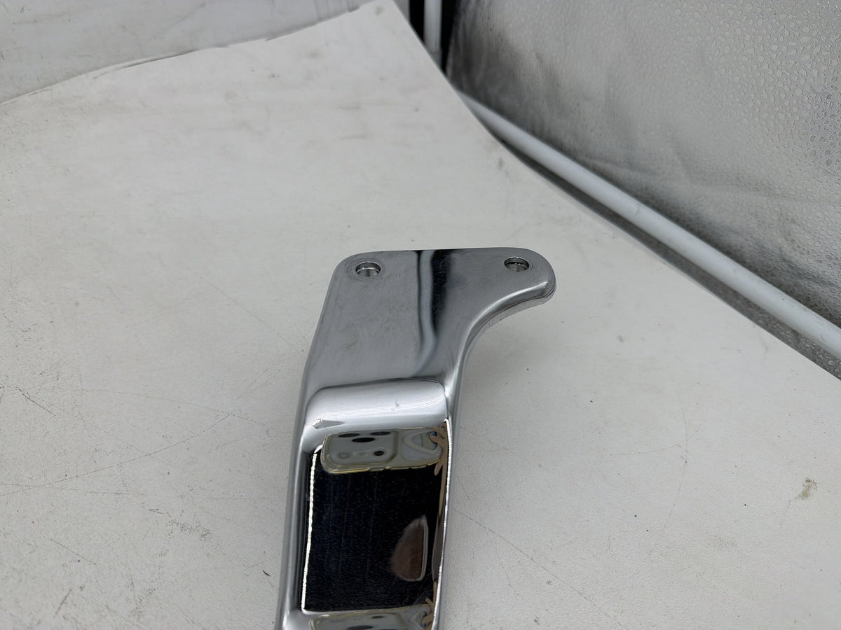 2004 Harley Heritage Softail Classic OEM Rear Left Right Fender Struts Bracket