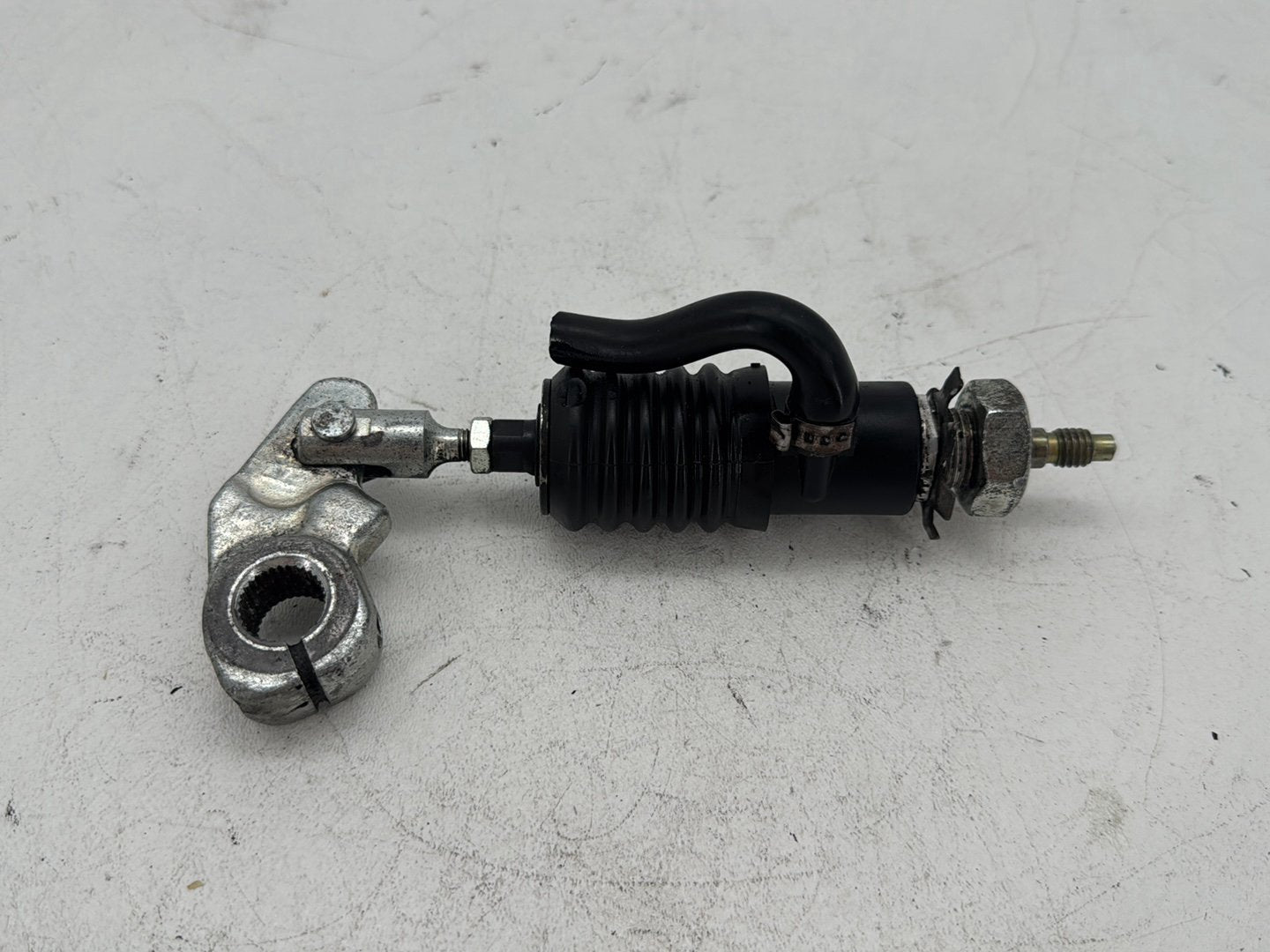 1996 Harley Road King Touring Police FLHPI OEM Rear Stop Brake Master Cylinder
