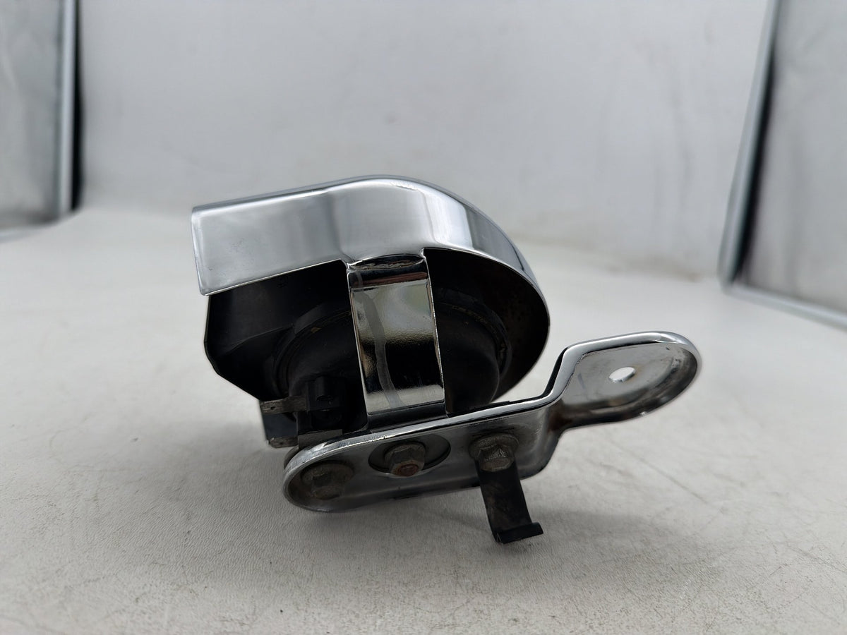 2012 Harley Electra Glide Touring Ultra OEM Horn Signal Klaxon Chrome Cover
