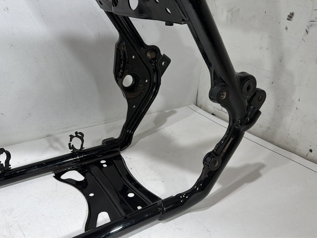 2010 Harley Road King Touring Classic OEM Body Main Frame Chassis SLVG