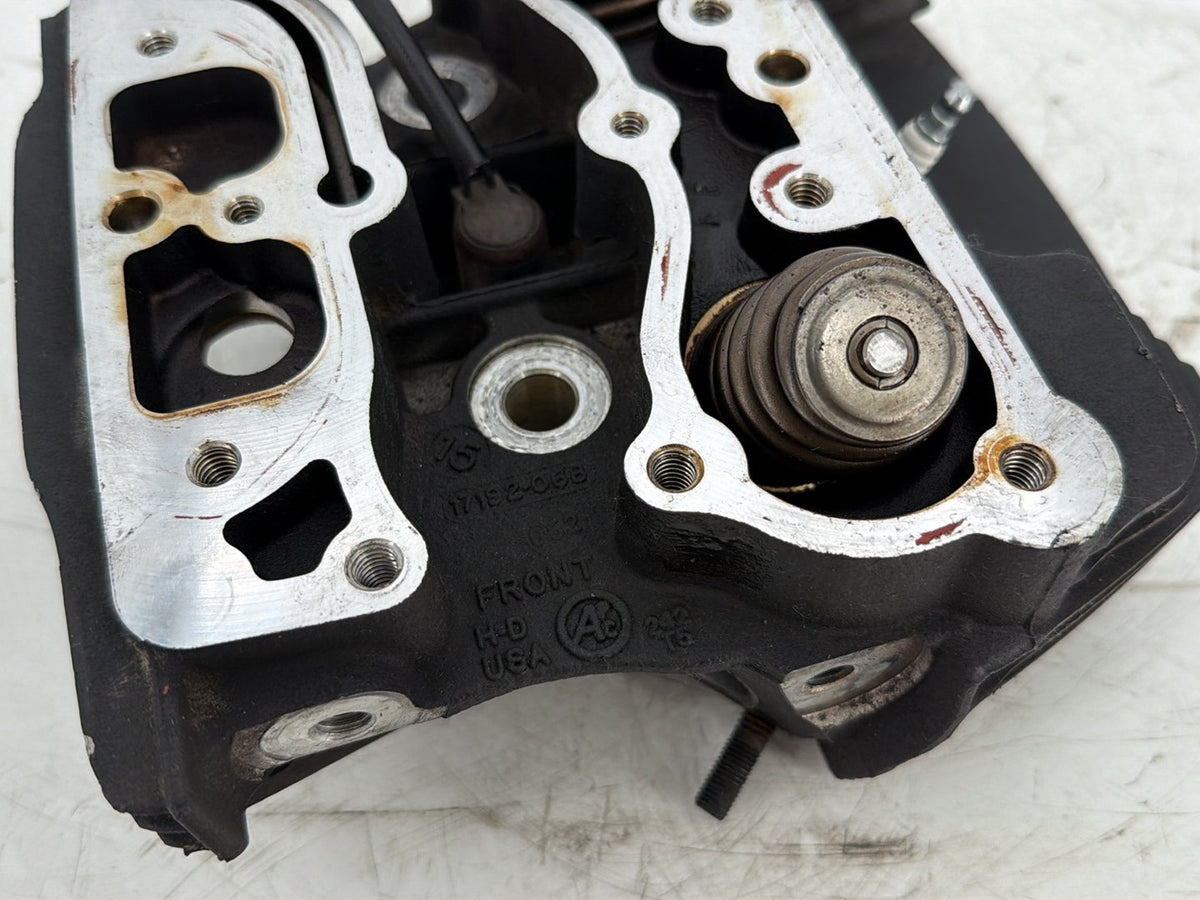 2015 Harley Electra Glide Touring Ultra OEM Front Twin Cam Engine Cylinder Head