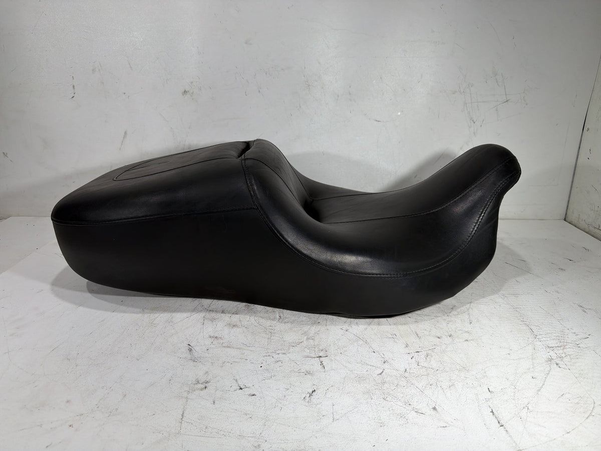 2011 Harley Electra Glide Touring Ultra OEM Passenger Rider Driver Seat Saddle
