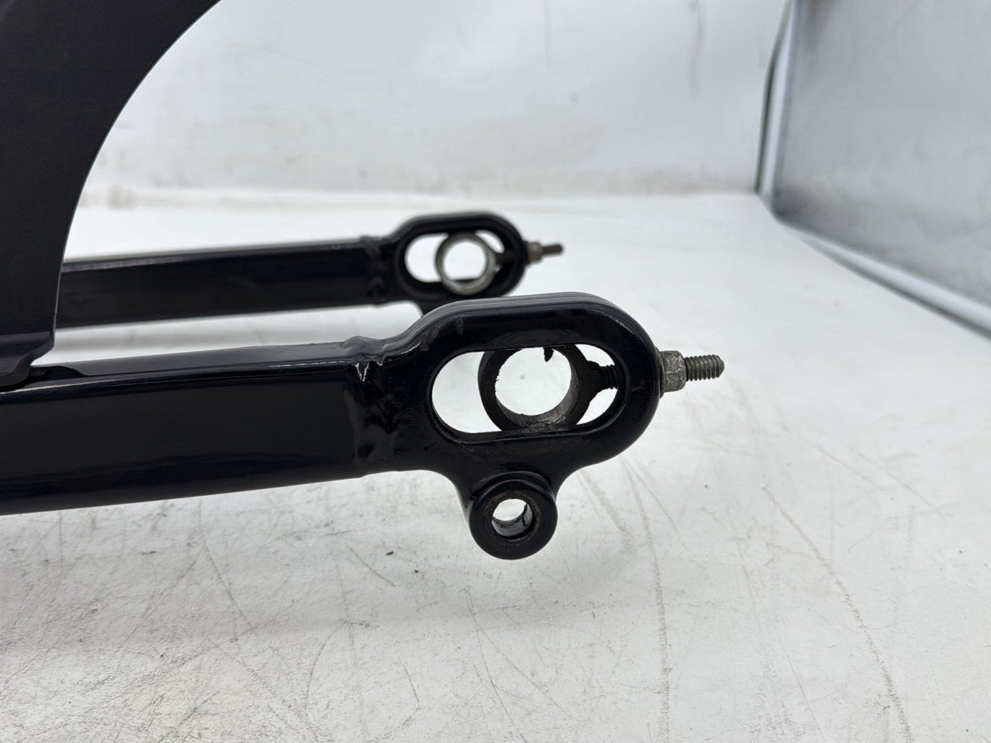 2008 Harley Sportster XL883L 883 Low OEM Rear Fork Swingarm Swing Arm